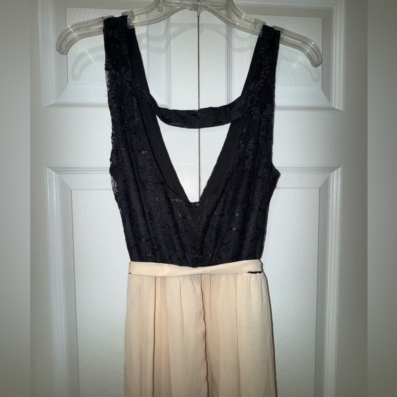 Rare London Multicolored High Low dress Plunge Neckline. Strap back Size 10VGUC - Picture 7 of 16